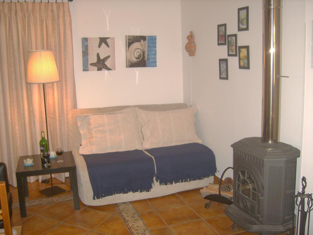 Quinta Da Vida Serena Bed and Breakfast Alfeizerão Kamer foto